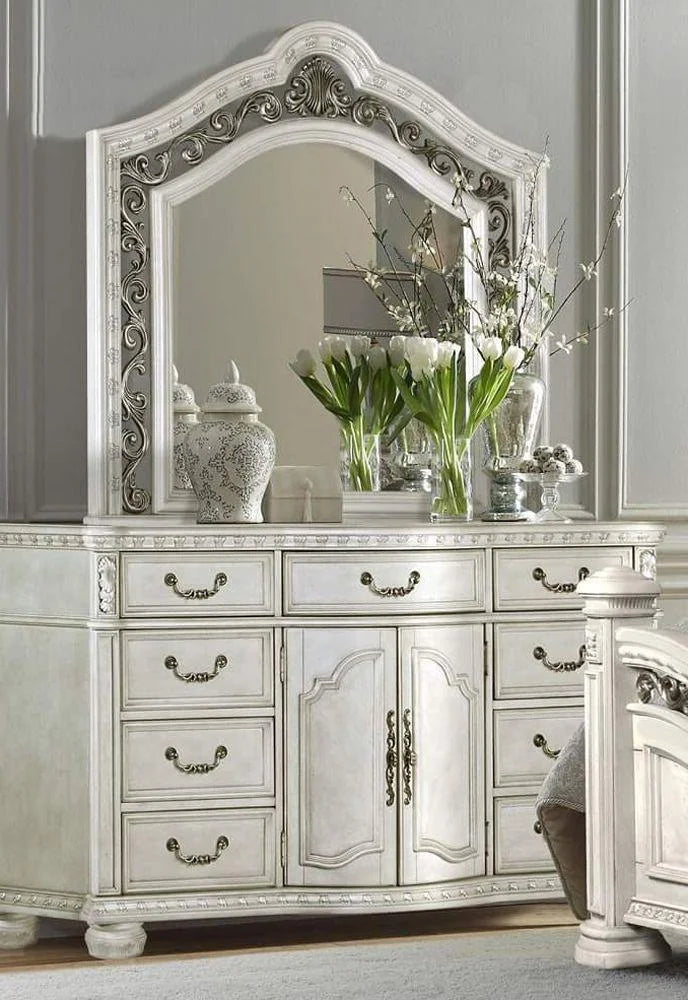 Antique White Wood Dresser with Mirror Set K4601