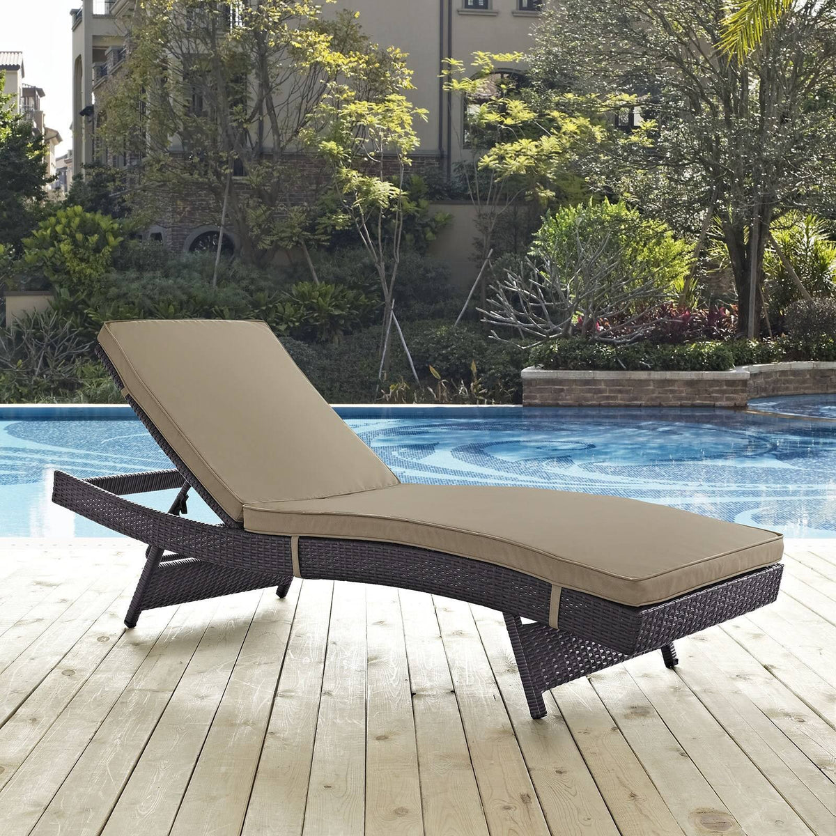 Brown Outdoor Patio Chaise J713