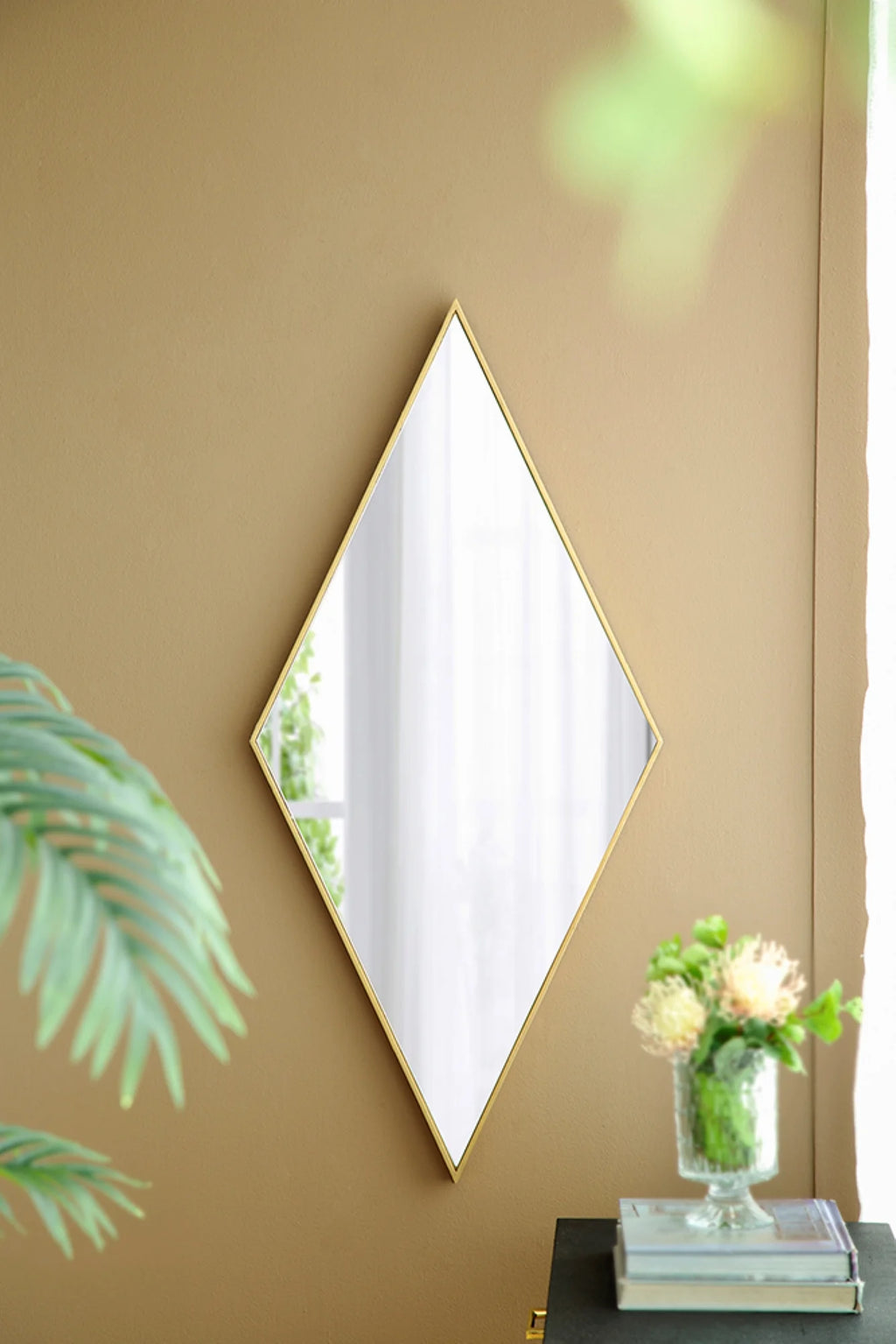 Large Gold Diamond Wall Mirror U362