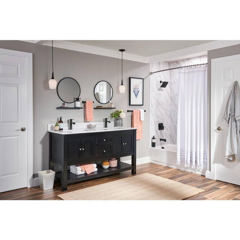 Single-Handle Tub and Shower Faucet in Matte Black S559990